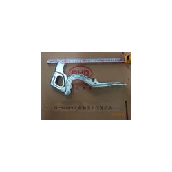 Front hood right hinge assembly
