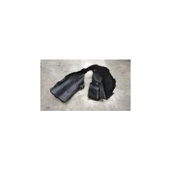 Right front wheel fender
