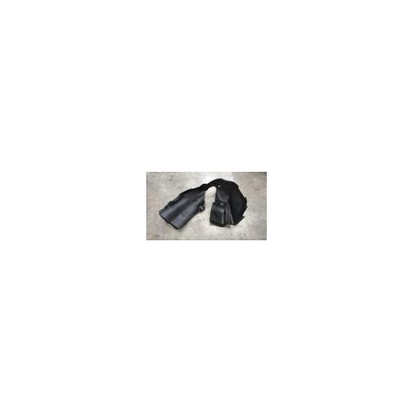 Right front wheel fender