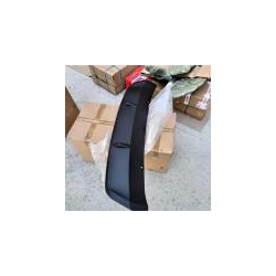 Rear guard right decorative plate
