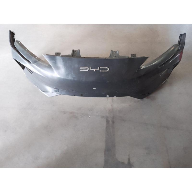 Front bumper upper body