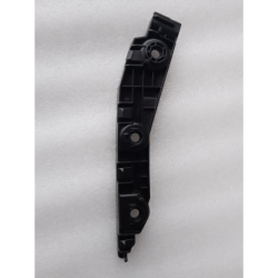 Front bumper right bracket