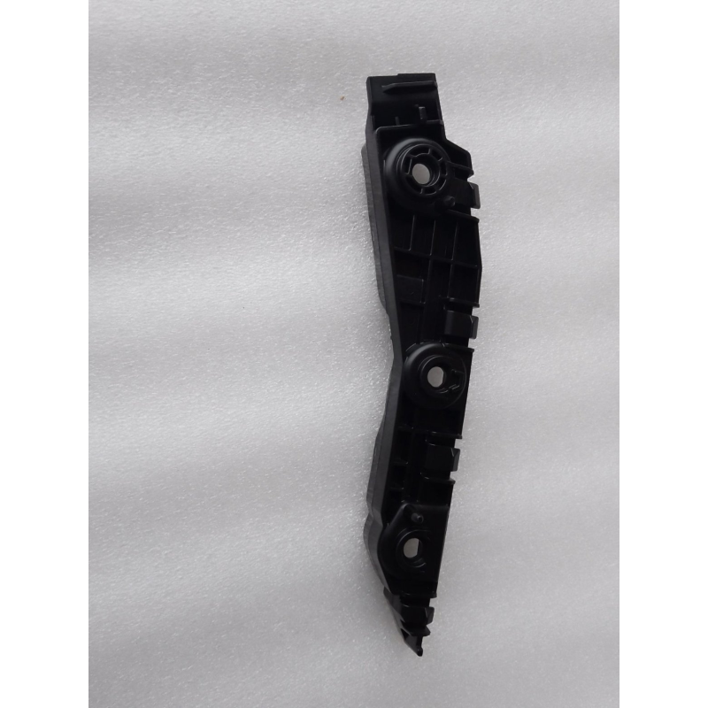 Front bumper left bracket