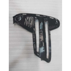 Front bumper trim R