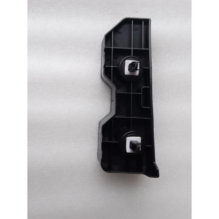 Rear bumper bracket R