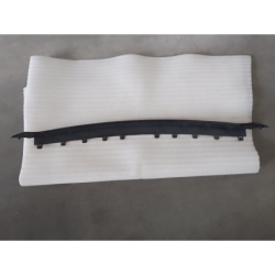 Rear bumper trim