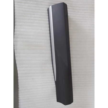 Door skirt assembly rear R