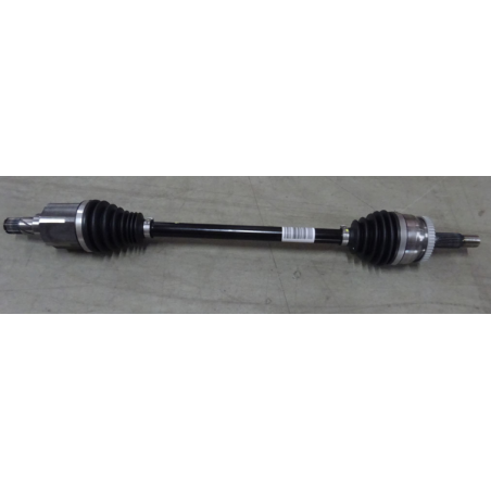 Half shaft: Universal for left and right