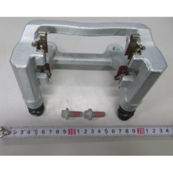Left rear bracket