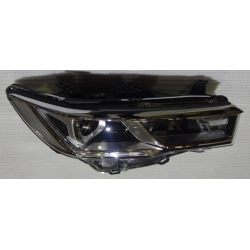 Low profile right front headlight