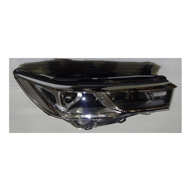 Low profile right front headlight