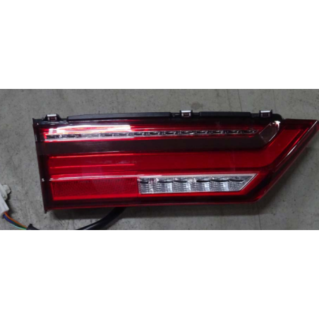 Left inner taillight