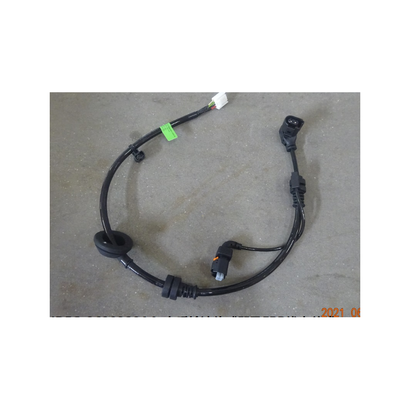 Right rear wheel speed sensor andEPBWiring