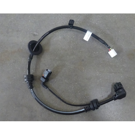 Left rear wheel speed sensor andEPBWiring