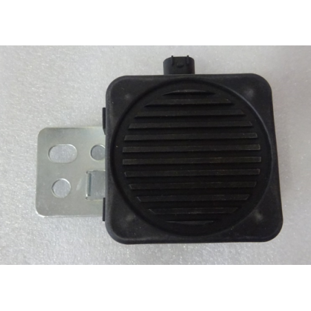 Engine sound simulator