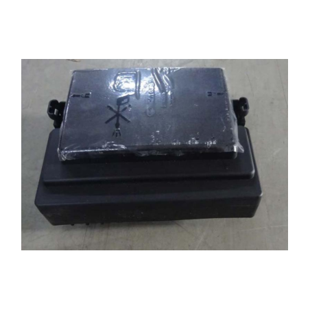 Front compartment power distribution box