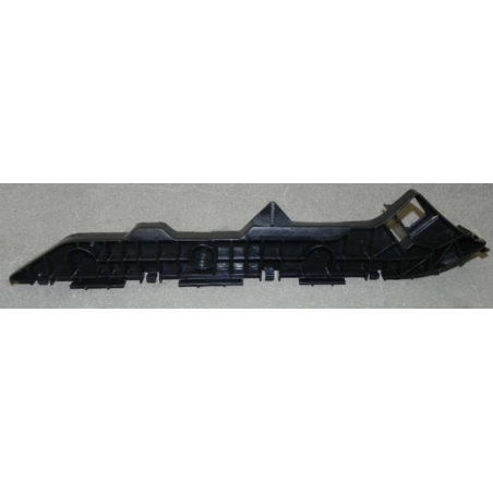 Rear bumper left front bracket