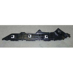 Rear bumper right front bracket
