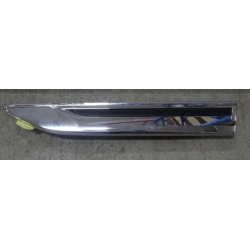 Left fender decorative panel