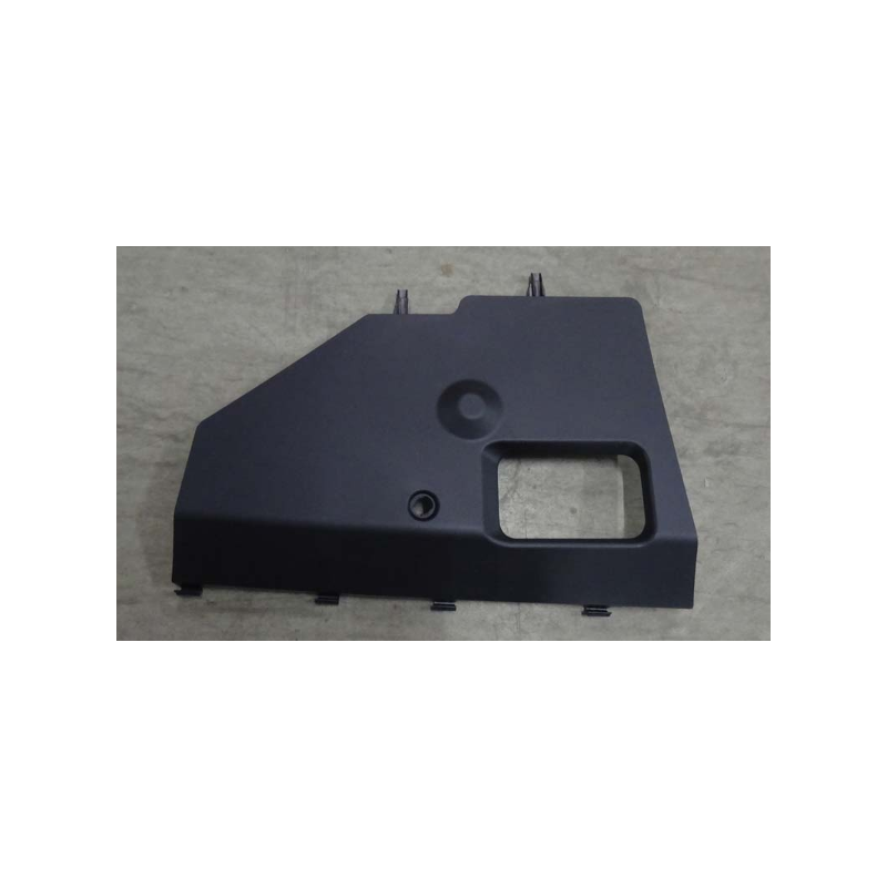 Instrument panel lower right sound insulation board