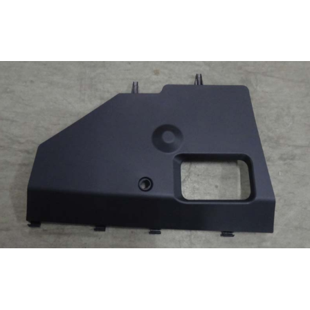 Instrument panel lower right sound insulation board