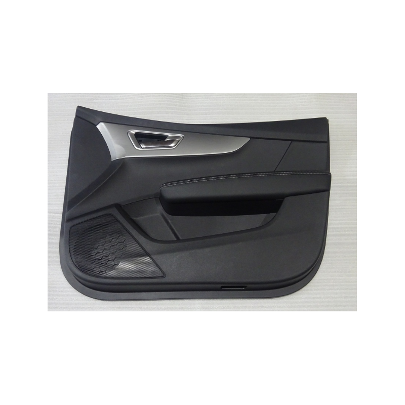 Right front door guard plate