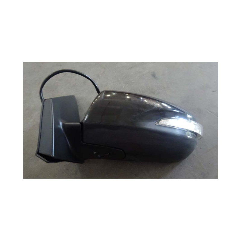Left exterior mirror