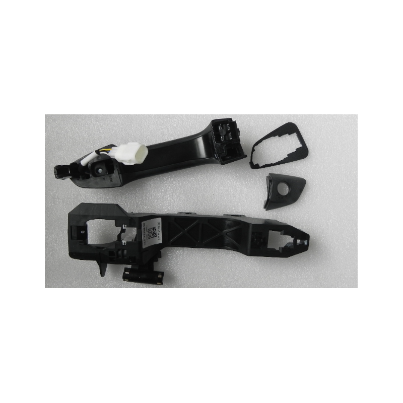 Left front door exterior handle
