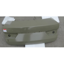 Tail cover without hole