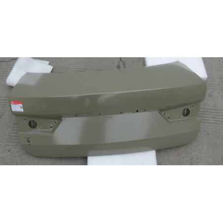 Tail cover without hole
