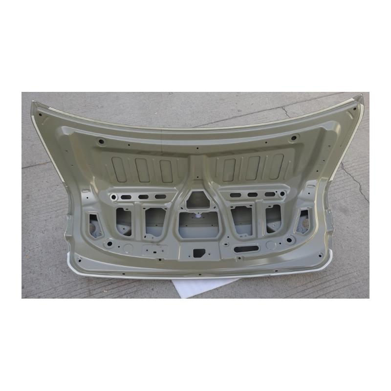 Tail cover with hole