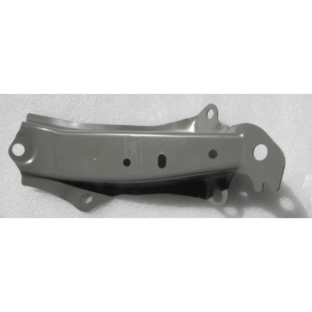 Right connecting plate of front wall middle cross beam