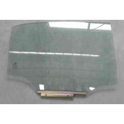 Right rear door glass