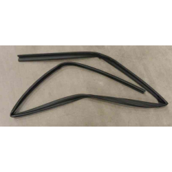 Left rear door glass groove