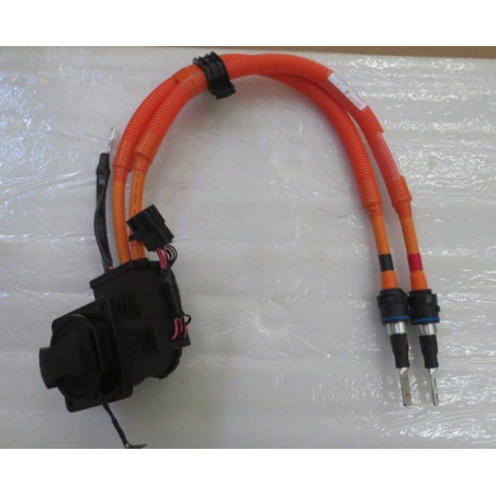 DC charging vehicle socket